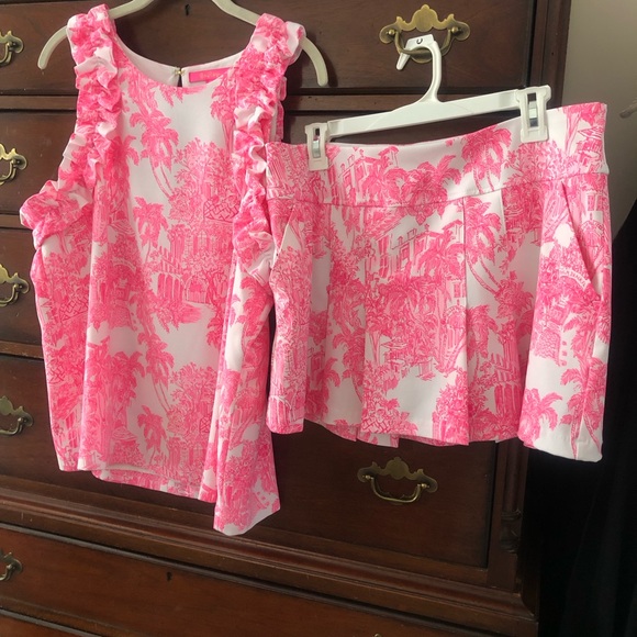 Lilly Pulitzer Dresses & Skirts - Lilly Pulitzer Skirt and Top Set size Large